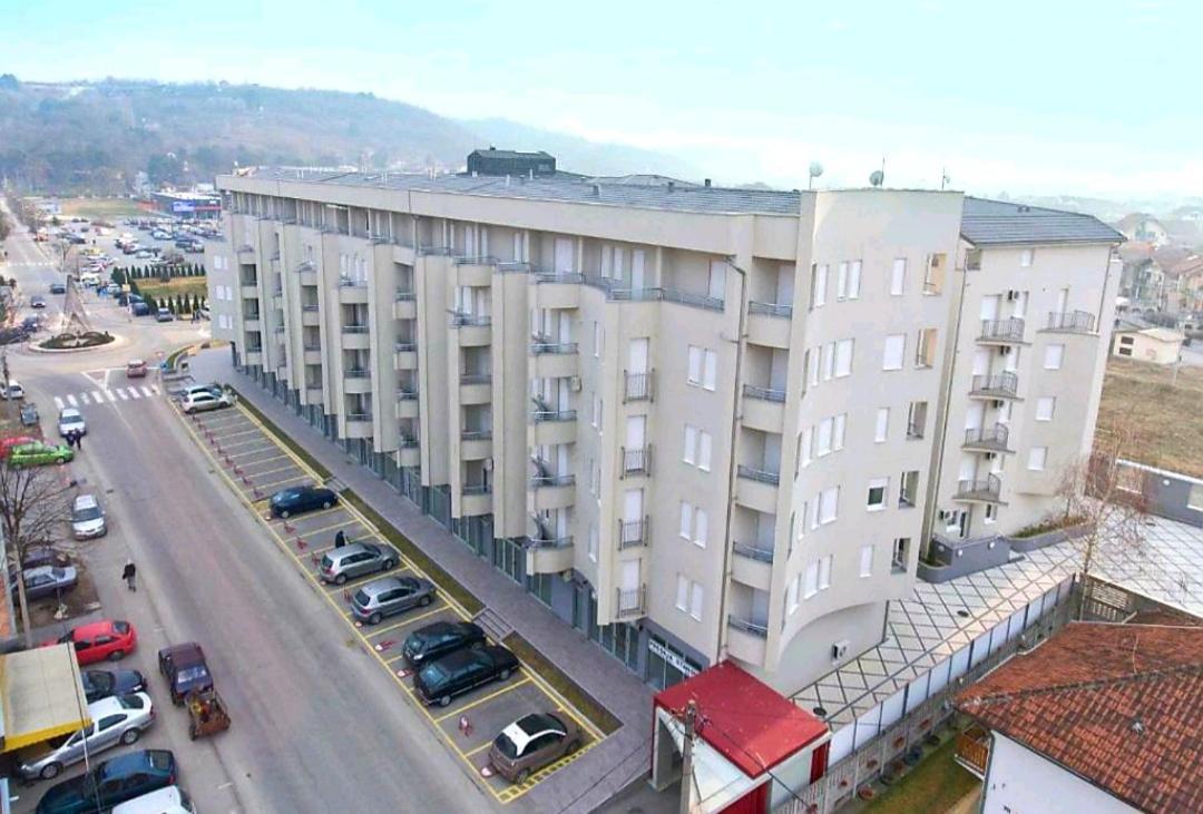 Royalwings Apartman Jagodina Apartment Exterior photo